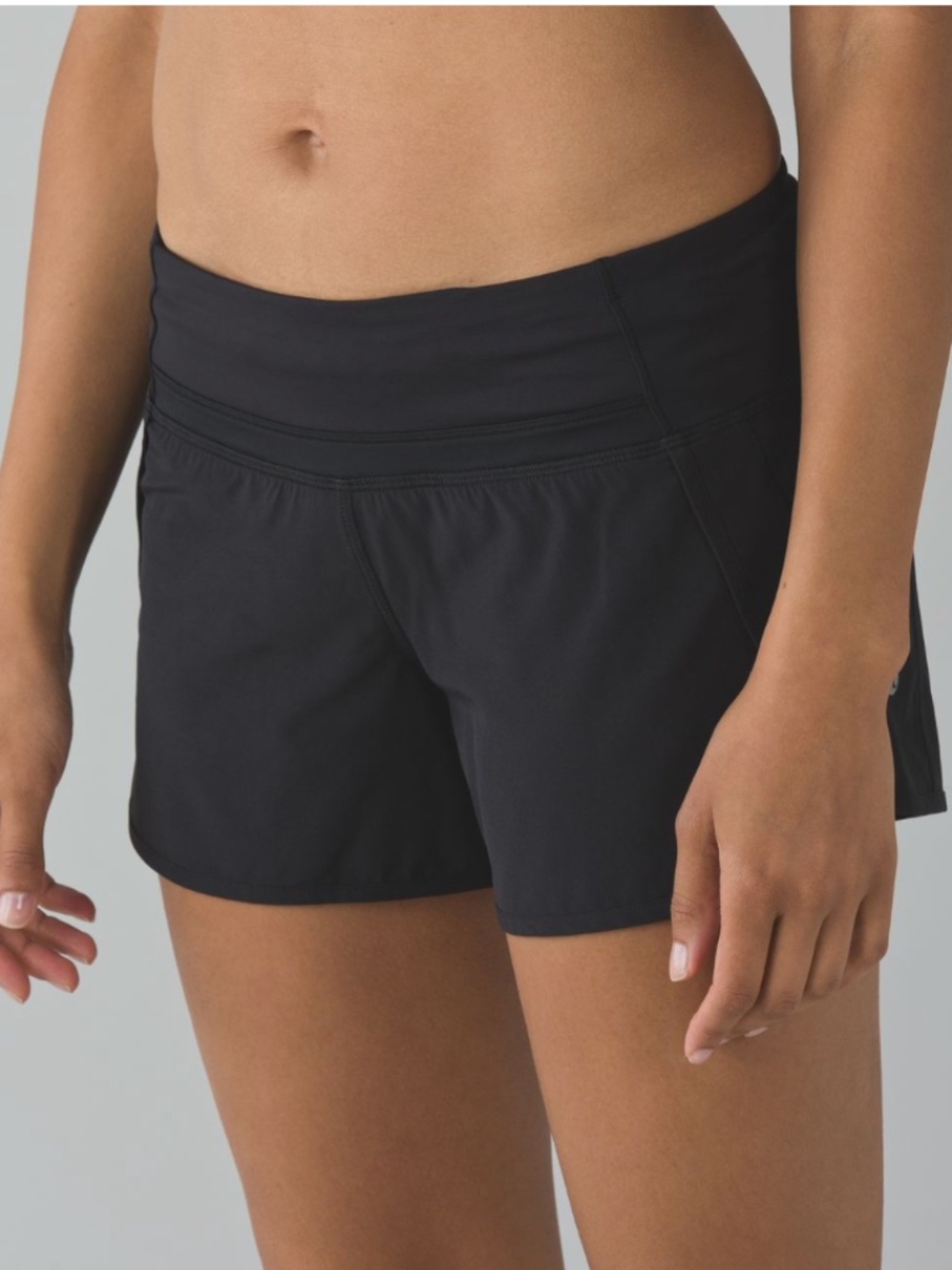 Lululemon Run Times Shorts Sz 6